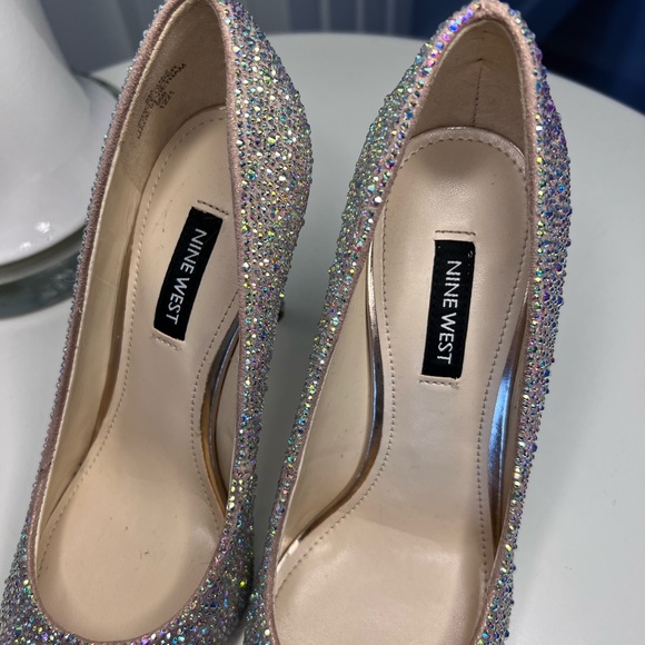 Nine West women’s glamorous silver style shoes size 6 - Picture 10 of 15